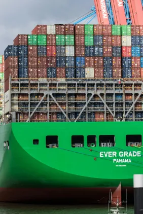 Toàn cảnh thị trường vận tải biển đầu năm và dự báo cước quý 2 năm 2025